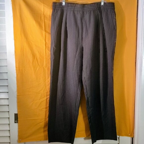 Top Shop Capri Seperates in a Grey Plaid - Picture 1 of 2